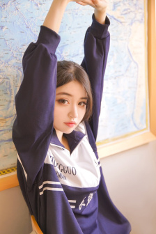 漂亮的保姆1资源